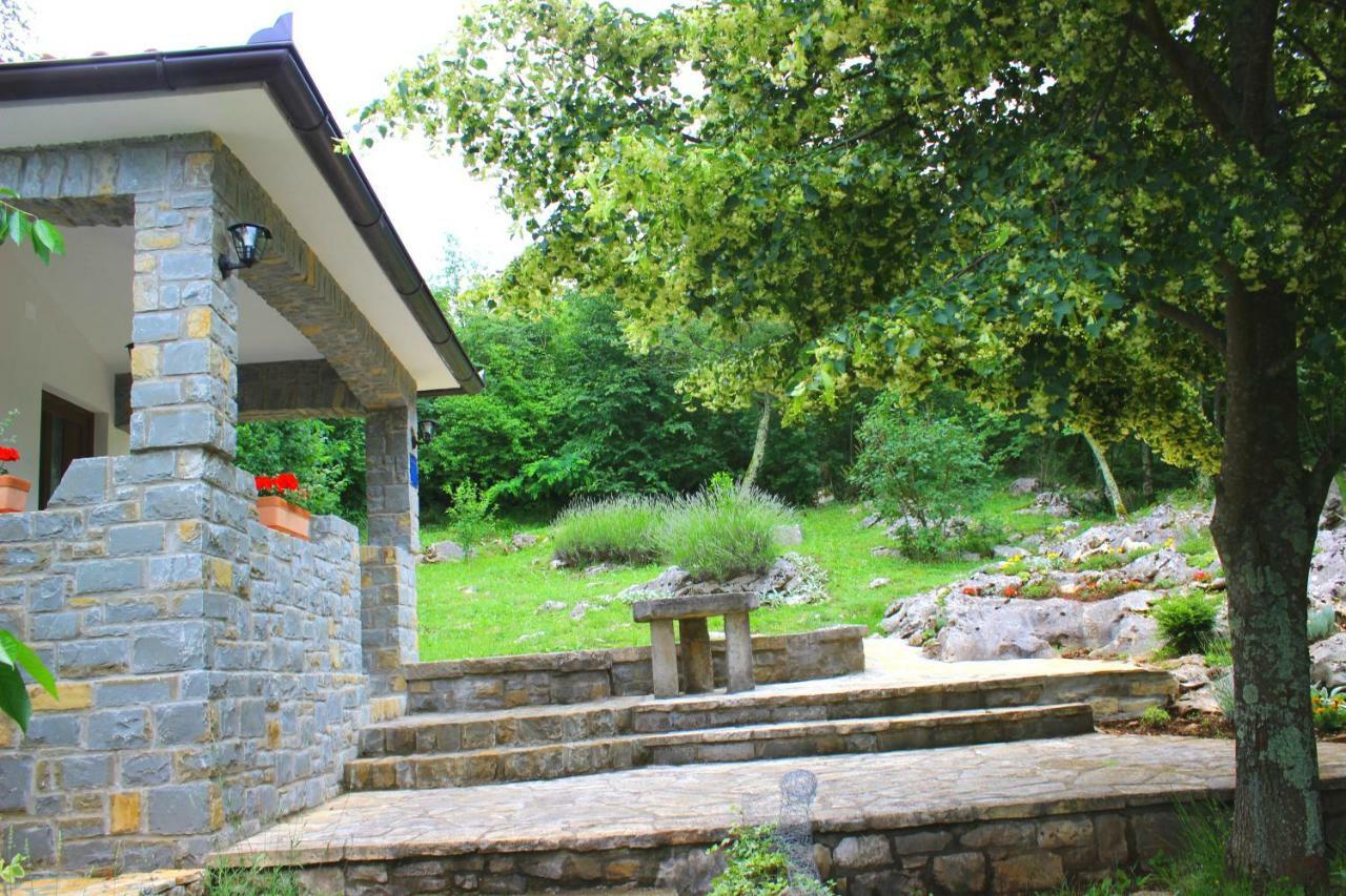 Holiday Home Deni Roč Exterior foto